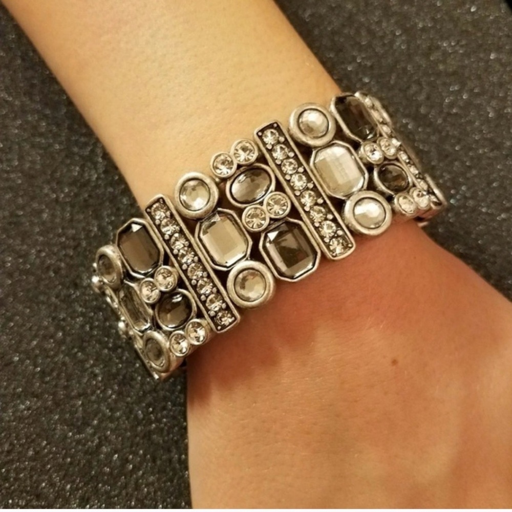 Lia Sophia PARTY FAVOR Silver Crystal Stretch Bracelet Size M/L